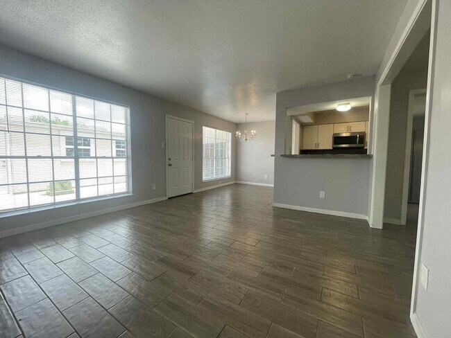 Photo - 1905 Back Bay Dr