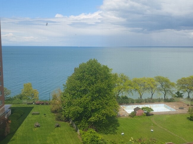 Photo - 11850 Edgewater Dr Unidad 820