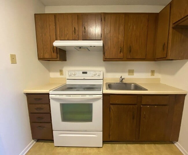 Photo - 1228 E St Unidad 10
