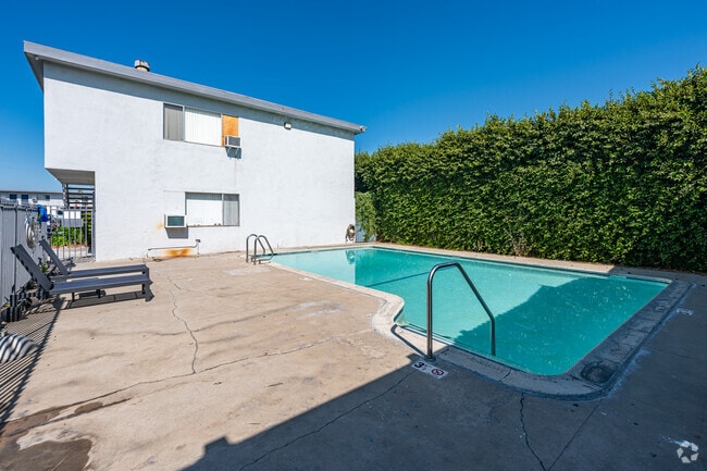 Piscina - South Pointe Apts