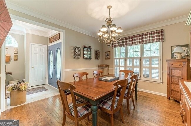 Photo - 2714 Wood Gate Way SW