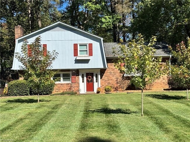 Building Photo - 182 Woodburn Pl