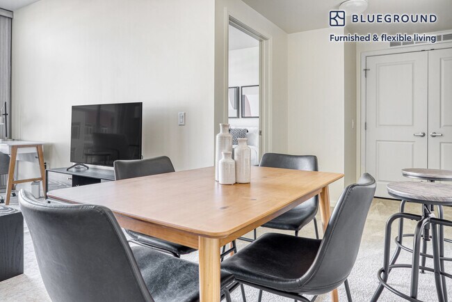 Photo - 2865 Park Blvd Unit FL3-ID729