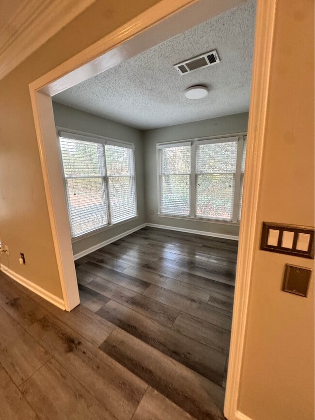 Photo - 601 Abingdon Way Unit Abingdon Way