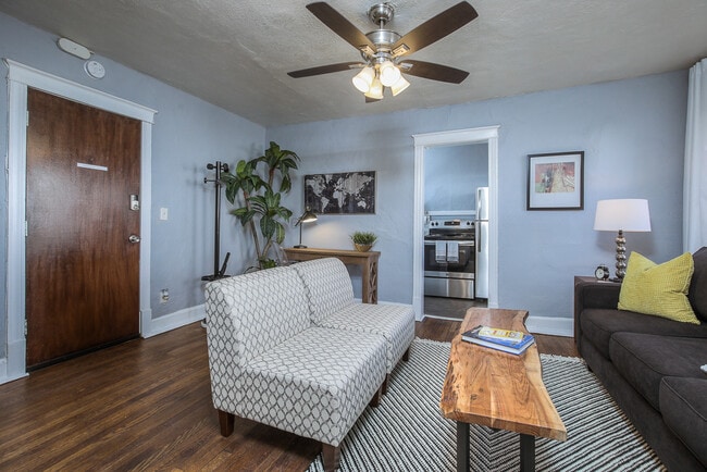 Photo - 3721 Broadway