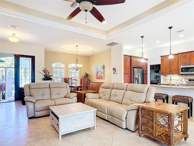 Photo - 263 Marker Rd