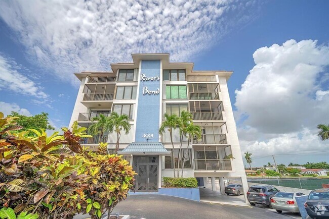 Building Photo - 1839 Middle River Dr Unit 100 Rental