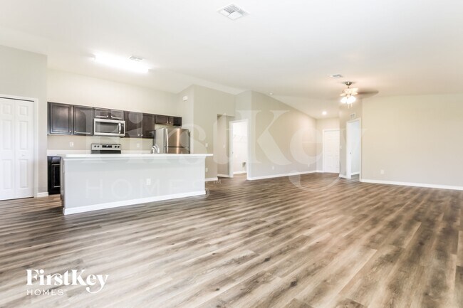 Photo - 20431 Mt Prospect Ave