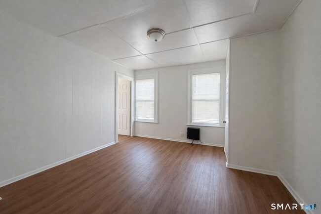 Photo - 96 Franklin St Unit 2nd Floor