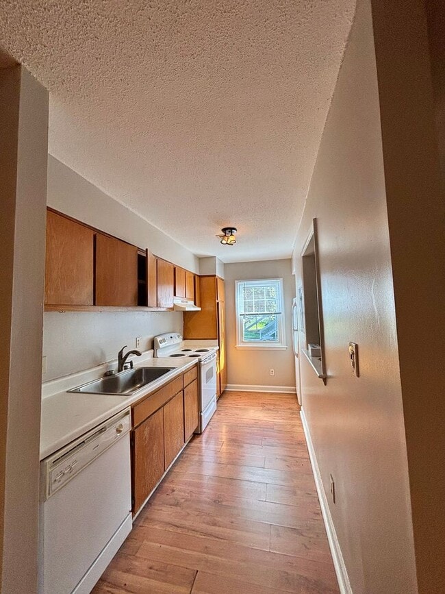Photo - 2518-207 Avent Ferry Road