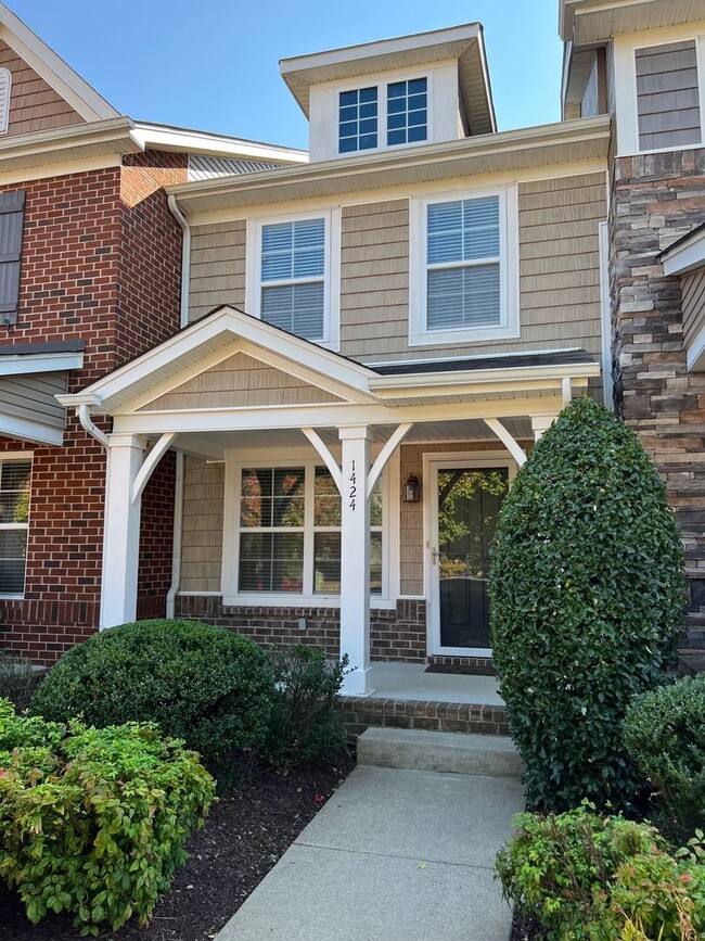 Charming 2BR/2.5BA Townhome in Villages of... - Charming 2BR/2.5BA Townhome in Villages of...