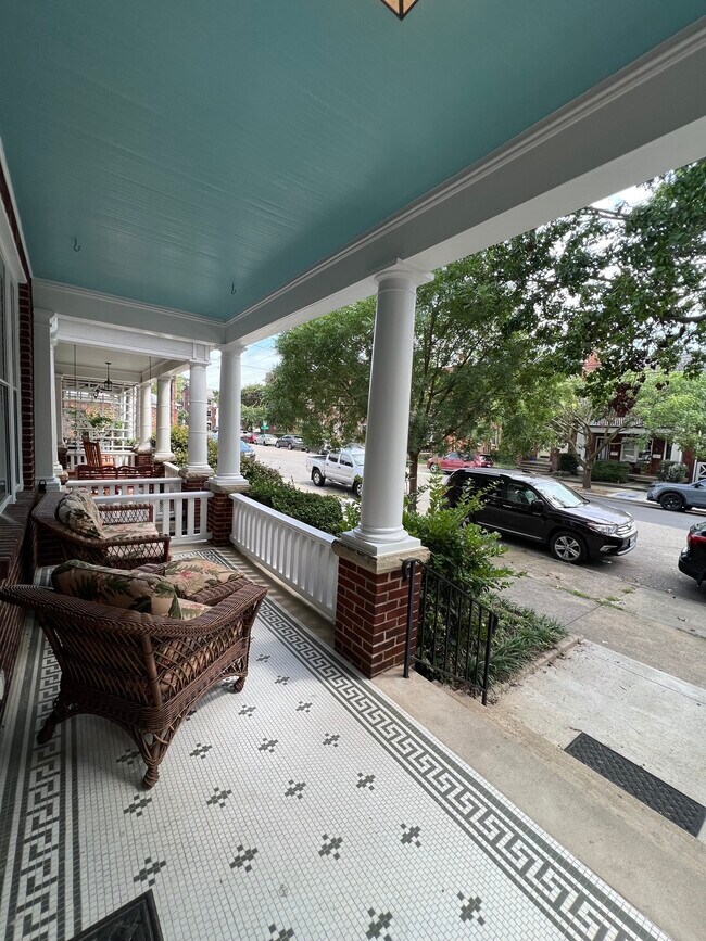 2808 Floyd Ave Unit B