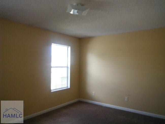 Photo - 1100-8A Pineland Ave