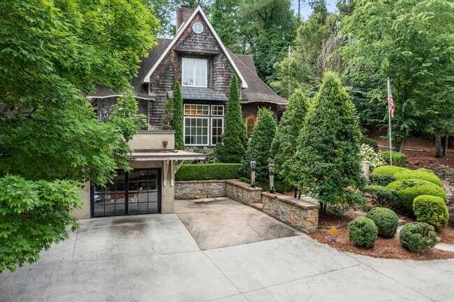 Building Photo - 4644 Old Looney Mill Rd