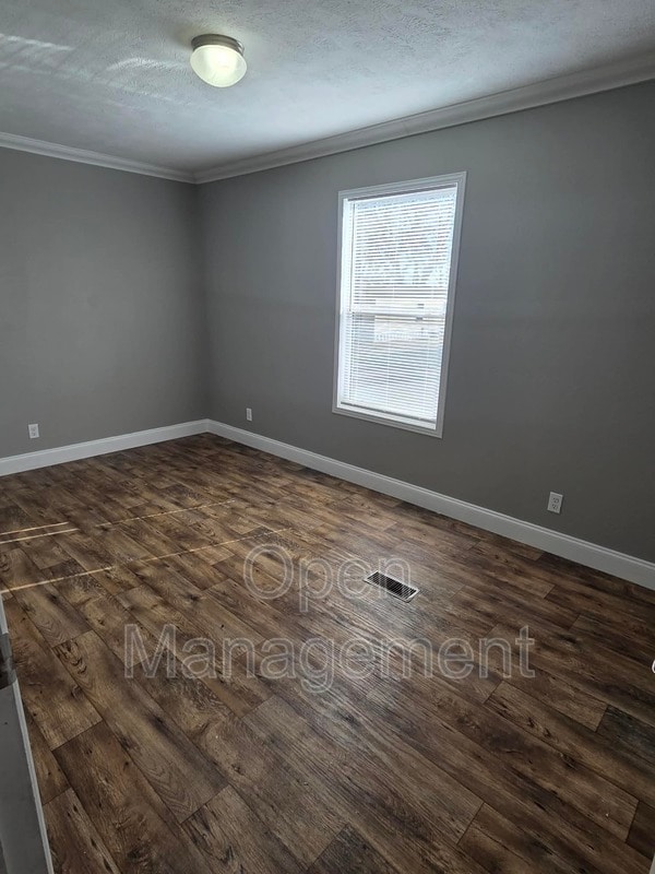 Photo - 8701 NE 107th Pl