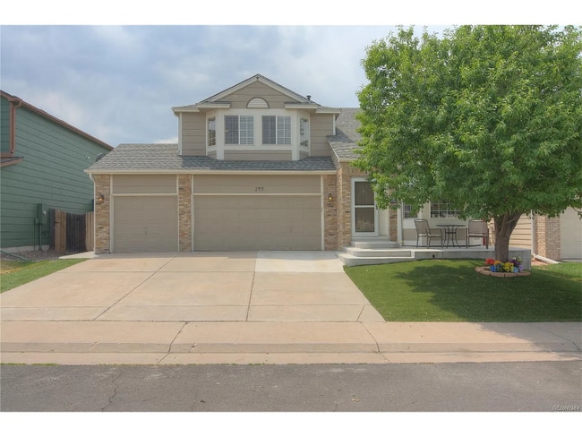 Building Photo - 249 Chelsea St