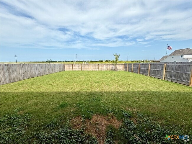 Building Photo - 118 Beveridge Rd Rental