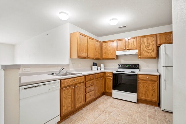 Photo - Towne Lakes Apartments