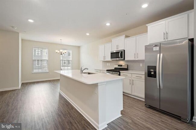 Photo - 1807 Kellington Ct