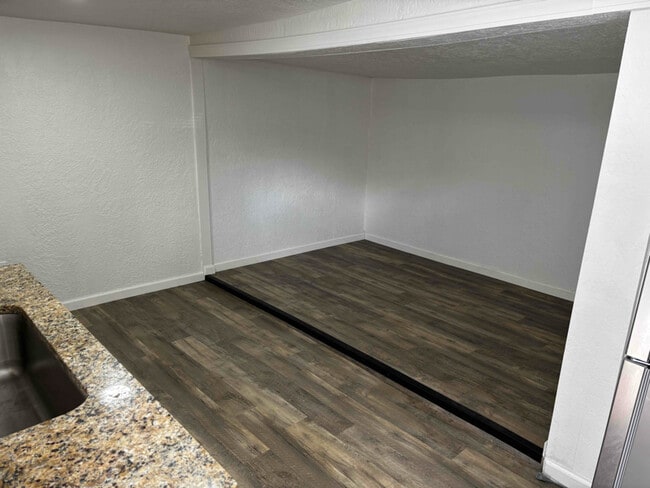 1325 San Andres Ave NW Unit C