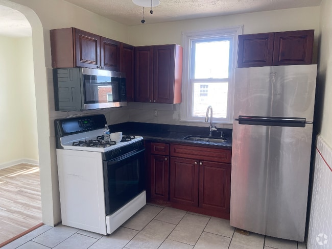 Building Photo - 3239 Teesdale St Rental