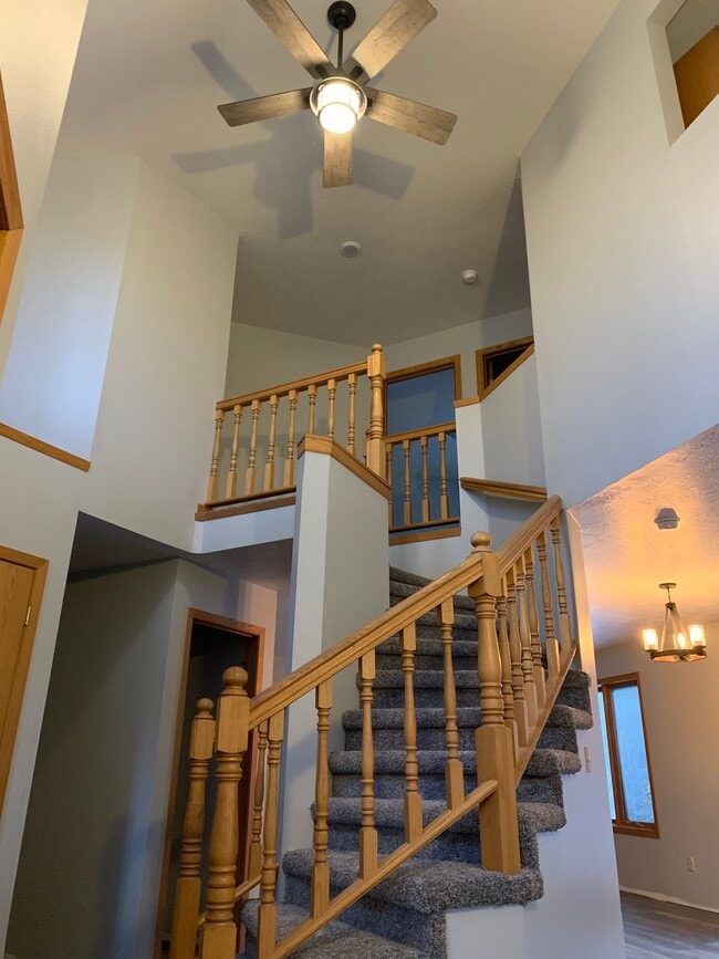 Photo - 2845 S Saint Marys St