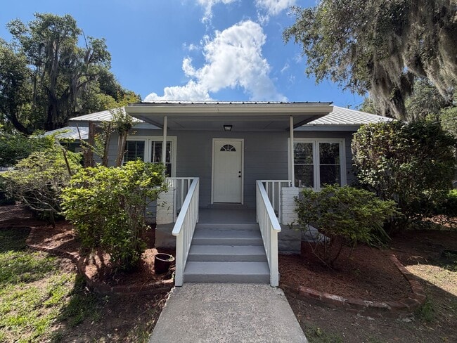 Photo - 107 Screven St