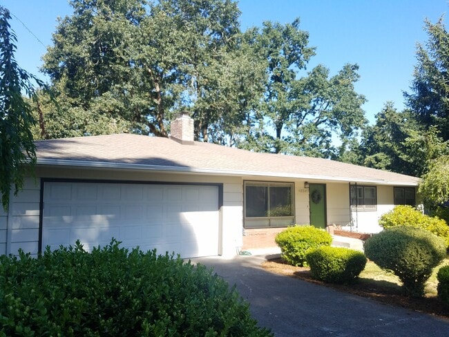 Photo - 10847 SW 59th Ave