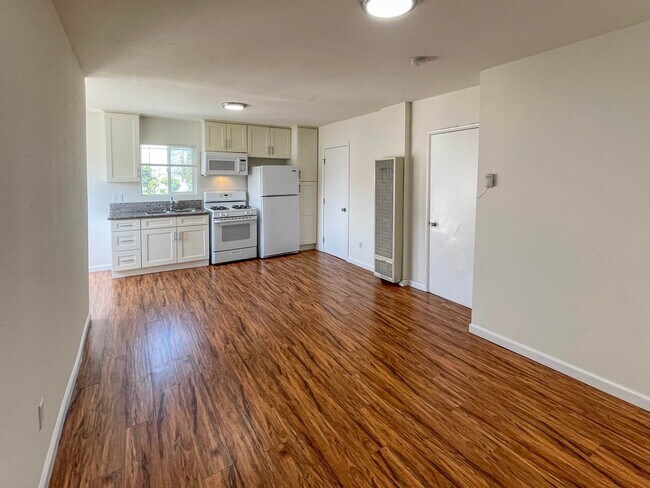 Photo - 6606-6610 Brynhurst Ave.-6608 C Unit 6608 C