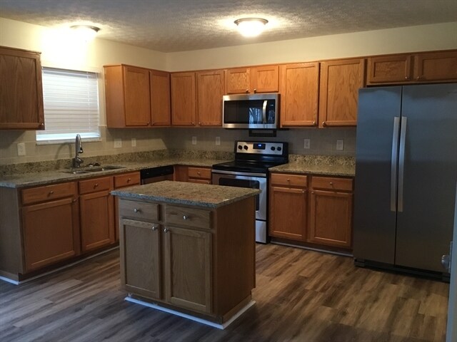 Photo - 116 Kettering Ct