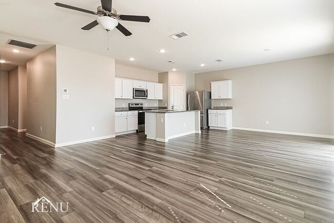 Photo - 6610 Charleston Dr