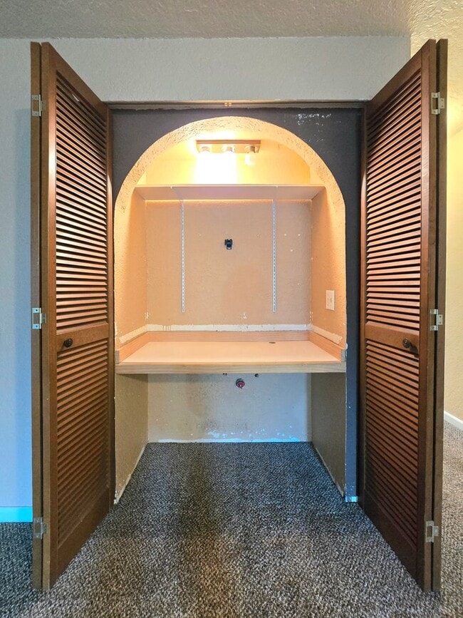 Photo - 2 Bedroom Home Available Now in Everett