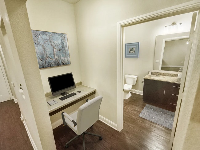 Photo - Your Peaceful Power Move Unit ECH1