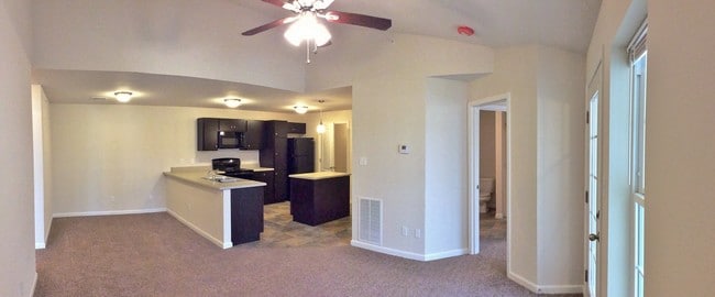 Cocina - Liberty Landing Apartment Homes