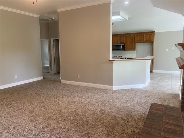 Photo - 2305 Hickory Leaf Ln