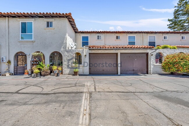 Building Photo - 5104 Westmont Ave Unit 3 Rental