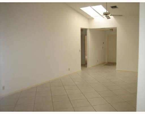 Photo - 7698 Solimar Cir