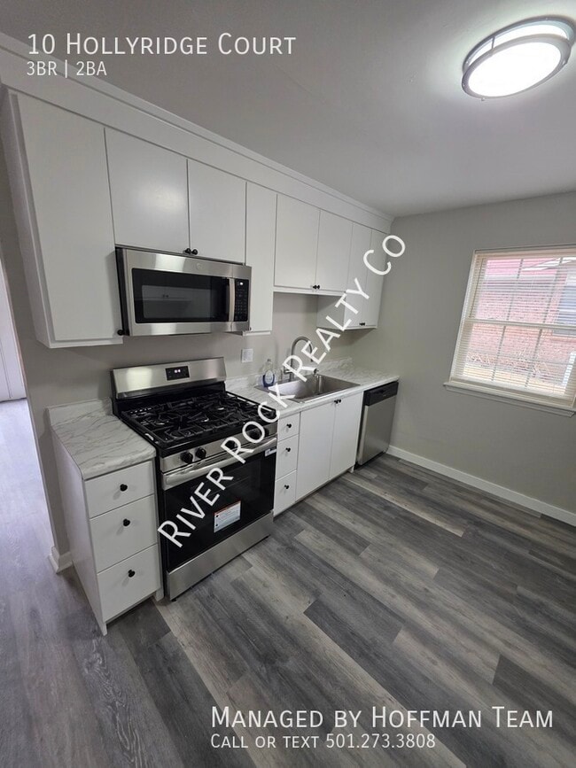 Photo - 10 Hollyridge Ct