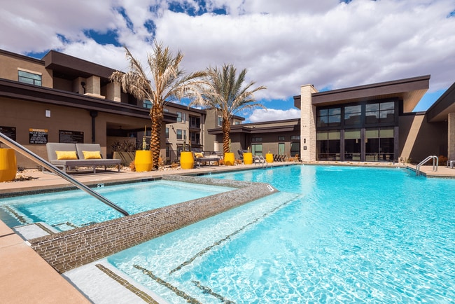 Photo - Escape at Arrowhead