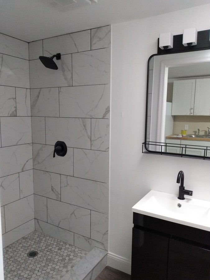 Photo - 1209 W 2nd St