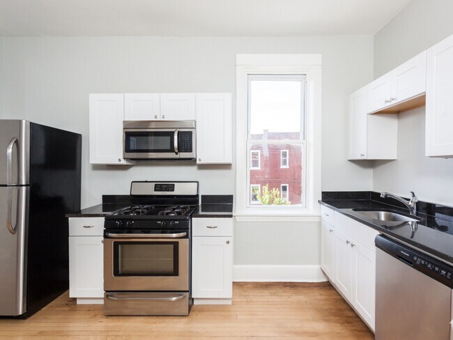 Photo - 901 N Mozart St Unit 3