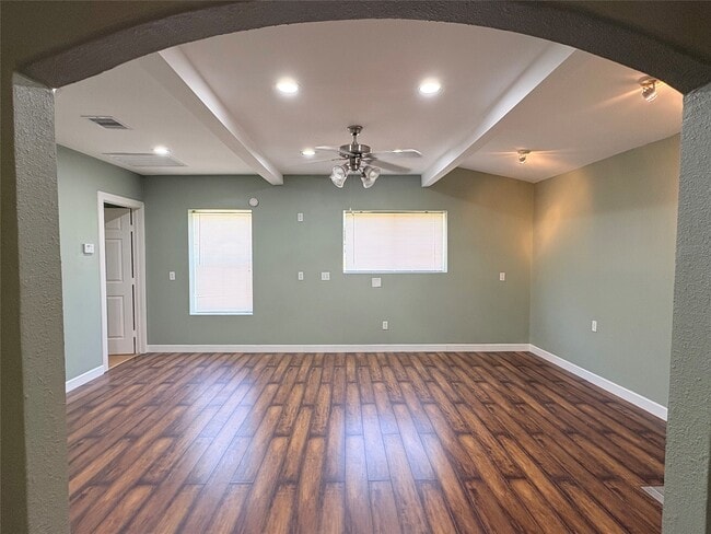 Photo - 17807 Dean Ct
