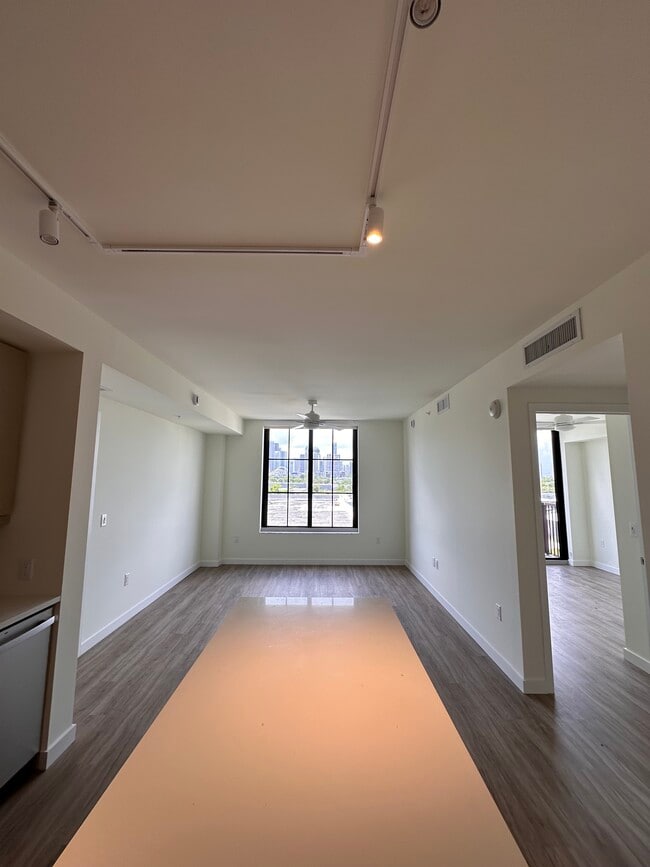 Photo - 73 NW 30th St Unit A3