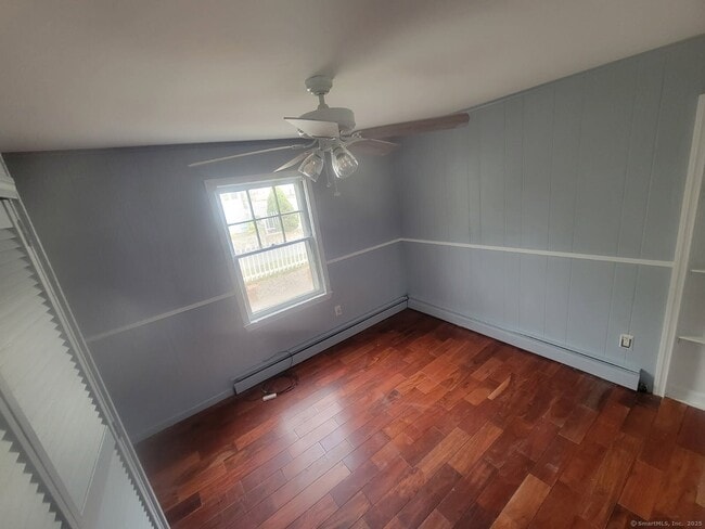 Photo - 129 Wall St Unit 1