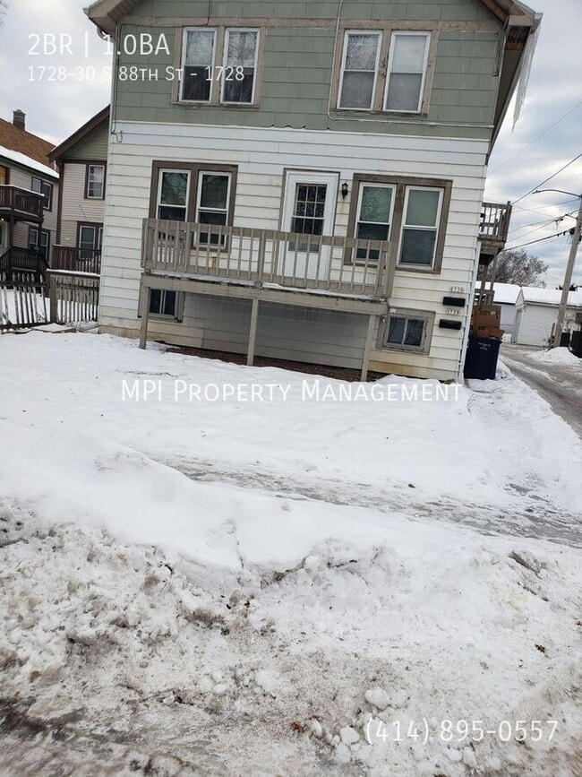 Building Photo - 1728-30 S 88th St-1728 Unit 1728