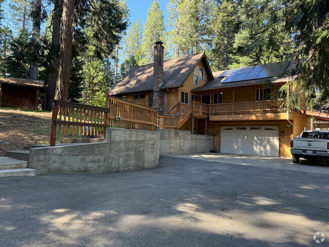 Building Photo - 6700 Ridgeway Dr Rental