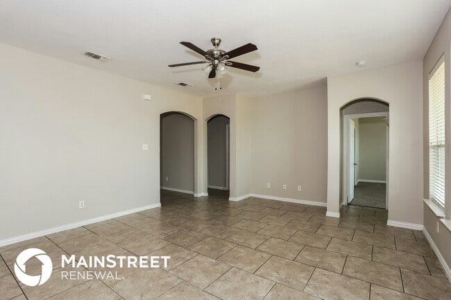 Photo - 280 Edison Ln