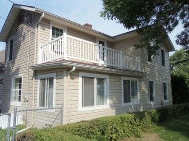 Photo - SPACIOUS 4 BEDROOM HOME READY TO WELCOME YOU