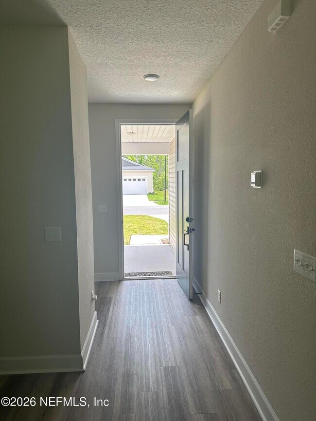 Photo - 11561 Admiral Cv Dr