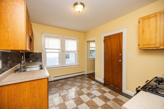 Photo - 42 Mildred Ave Unidad 2